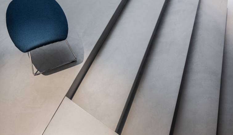 Dekorativni beton HD Knoll showroom 16